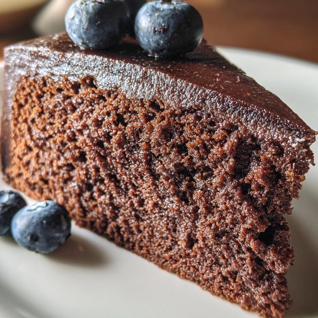 Vegan Chocolate Cake - detail 2