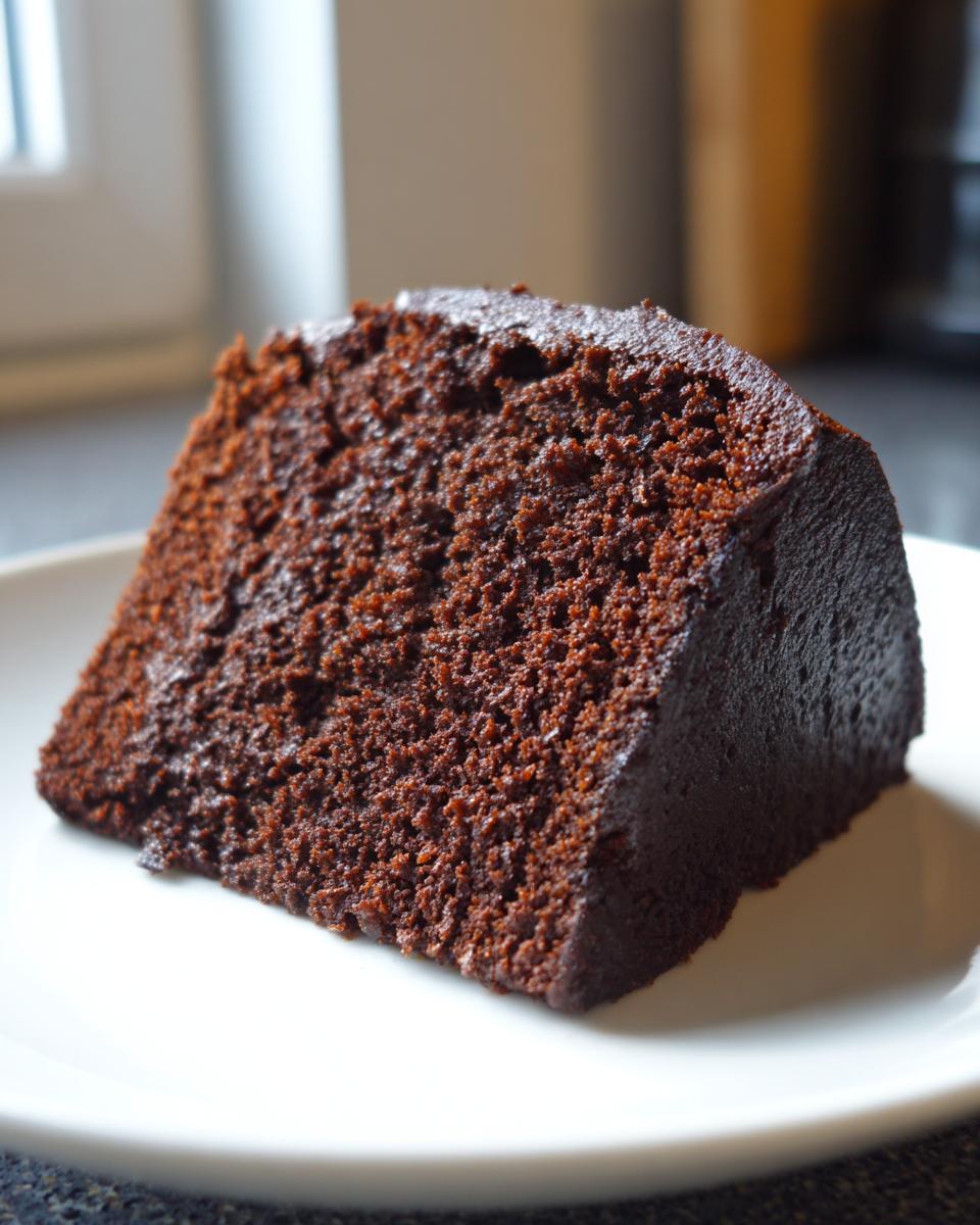Fluffy Chocolate Yogurt Cake - detail 1