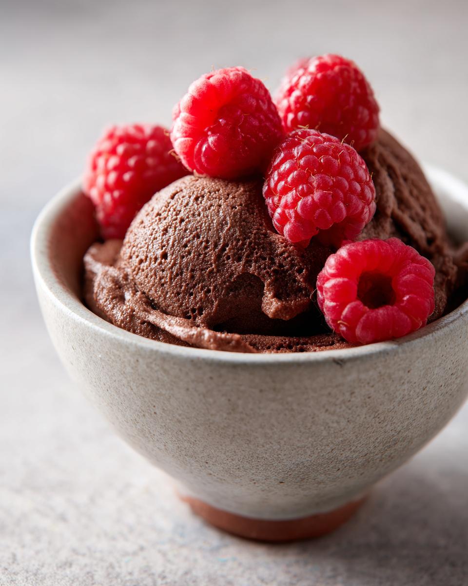 Greek Yogurt Chocolate Mousse - detail 1